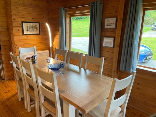 Luxury 3 Bedroom, 3 Bathroom Lodge With Hot Tub Llanbedr  Buitenkant foto