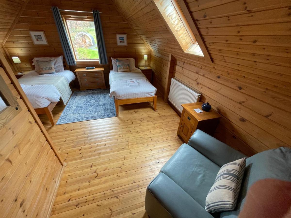 Luxury 3 Bedroom, 3 Bathroom Lodge With Hot Tub Llanbedr  Buitenkant foto